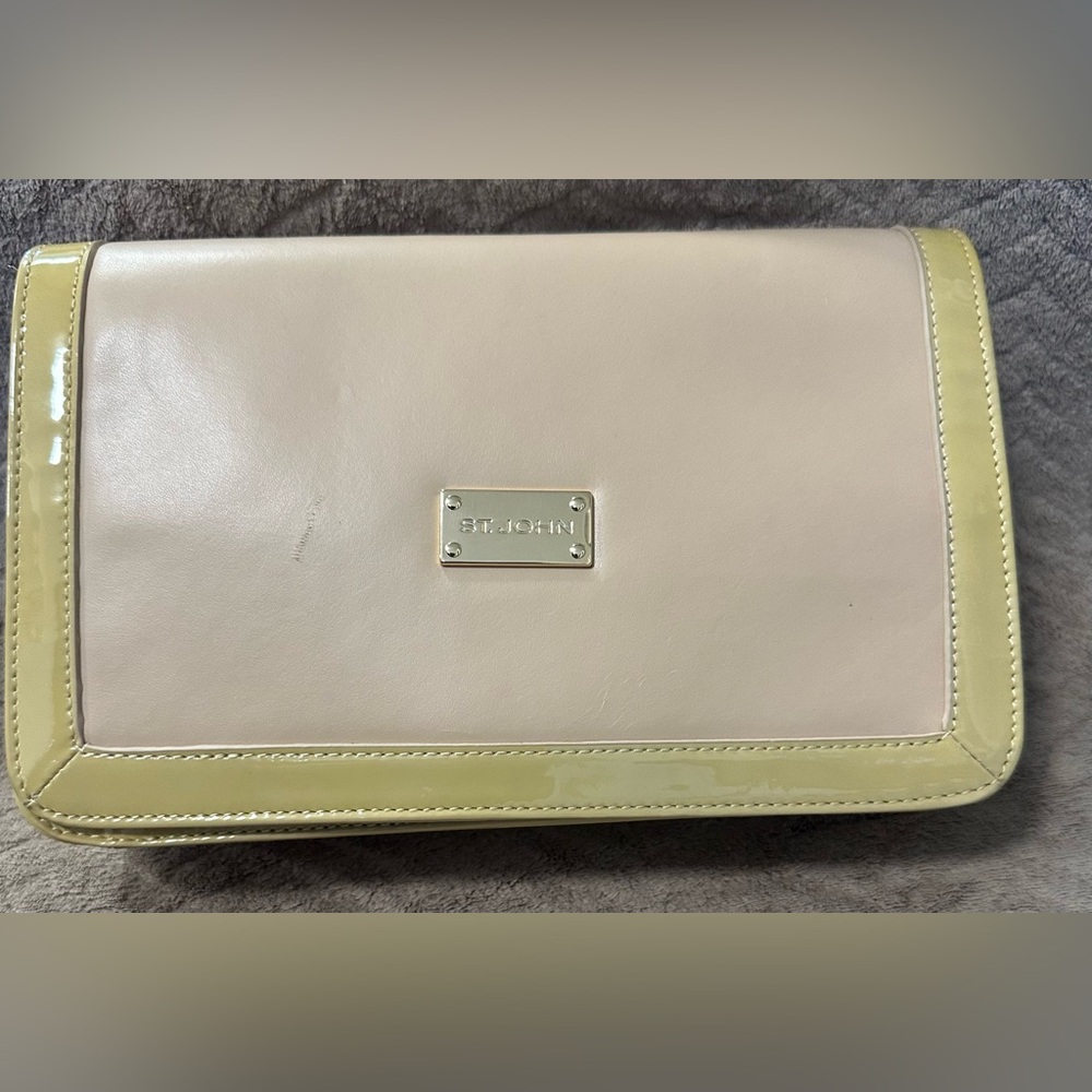 St. John leather & parent leather Beige and Tan/Yellow Women's Purse with strap